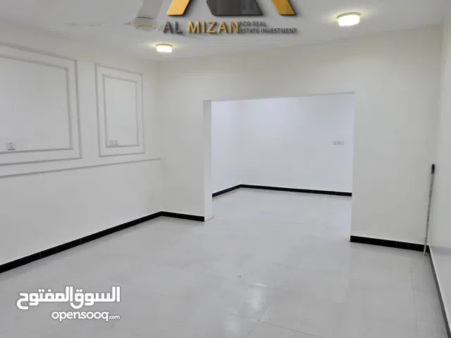 منزل حديث للايجار في البصره- مقابل المدينة الرياضية