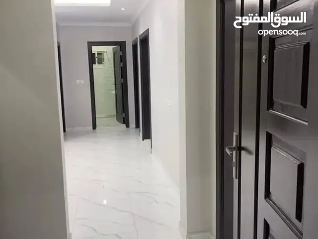 120 m2 3 Bedrooms Apartments for Rent in Jeddah As Salamah