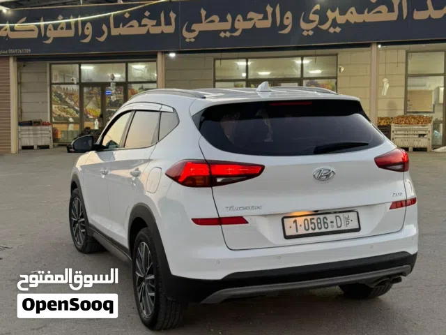 2018 هيونداي توسان Limited