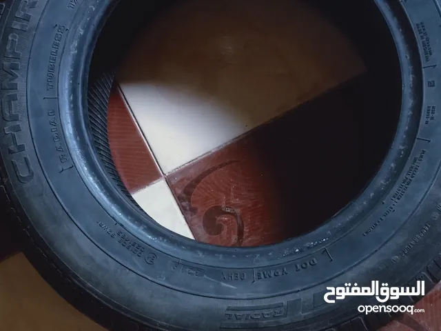 فرده بحاله كويسه بدون تنميل مقاس 13/70/175 ملحومه 3 لحمات علي التركيب والنفخ بس السعر 500ج
