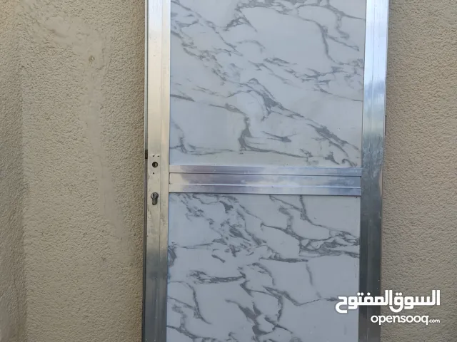 باب المنيوم من غير جرجوبة للبيع