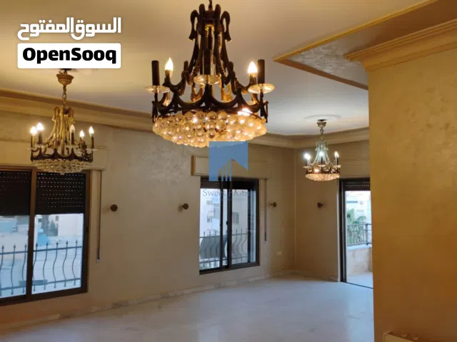 212 m2 4 Bedrooms Apartments for Sale in Amman Khalda