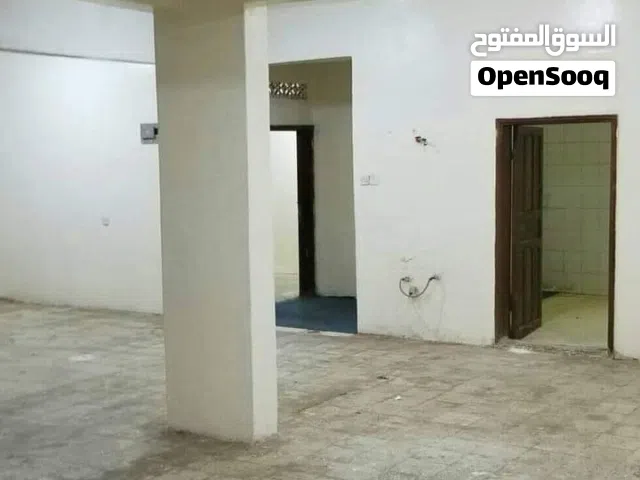 متوفر لدينا جميع انواع المخازن دكاكين بداريم هناجر في صنعاء