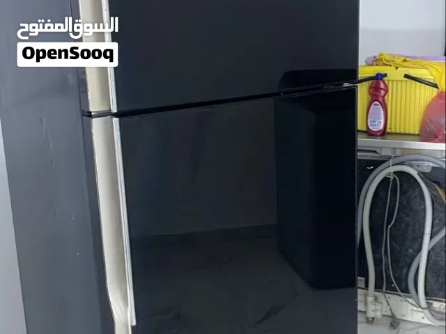 ثلاجه هتاتشي خاليه من العيوب