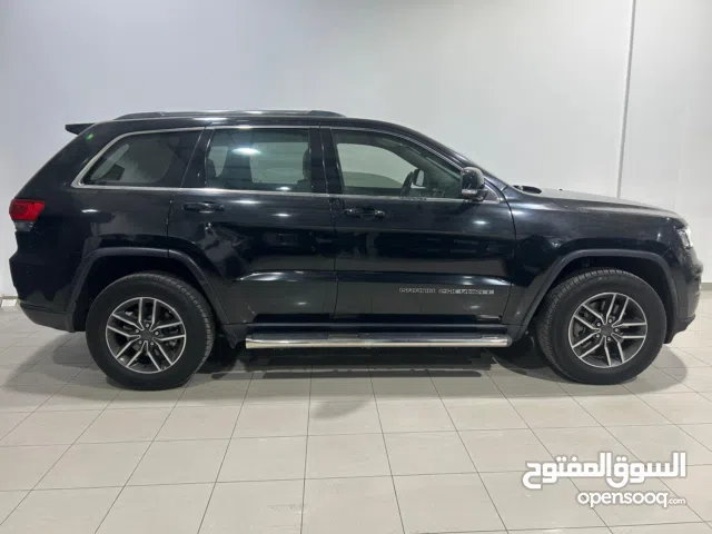 Jeep Grand Cherokee Laredo 2019