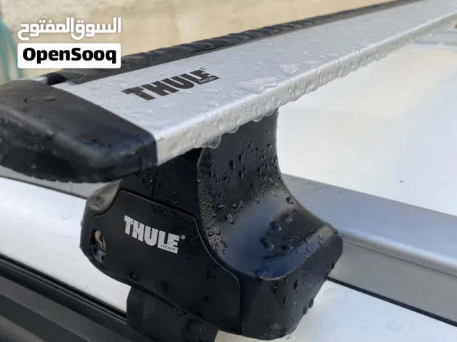 حامل أمتعة وحقائب سقف ألمنيوم للسيارة من نوع THULEصناعة سويدية بحالة الجديد 140 سم لجميع السيارات