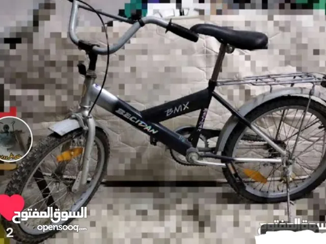 دراجه هوائيه BMX