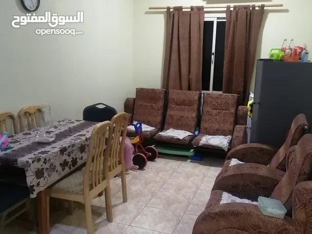 Sharing : one bedroom with attached bathroom