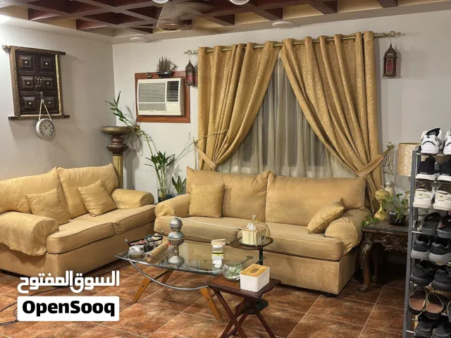 طقمين كنب مستعمل للبيع