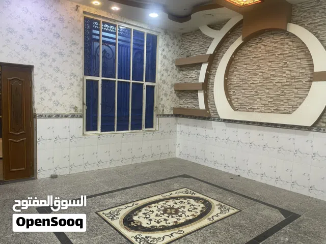 200 m2 5 Bedrooms Townhouse for Rent in Basra Yaseen Khrebit