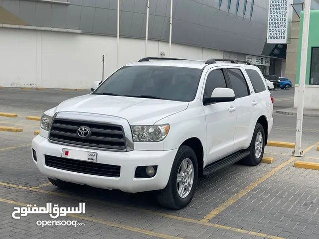 Toyota Sequoia SR 5 in Southern Governorate