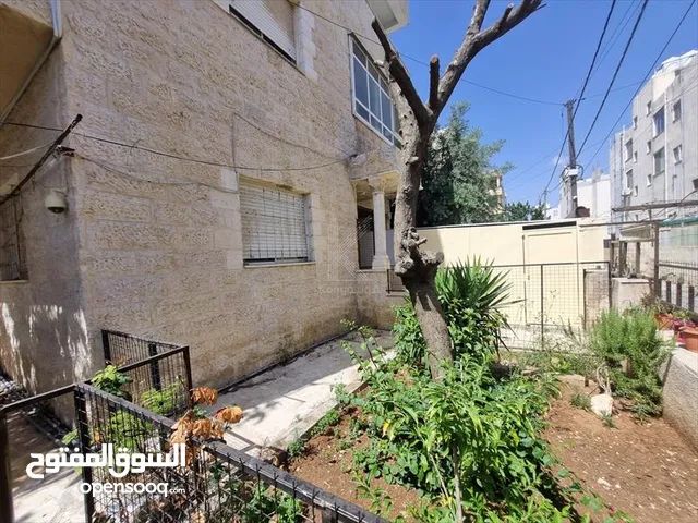 بناية سكنية للبيع في اربد