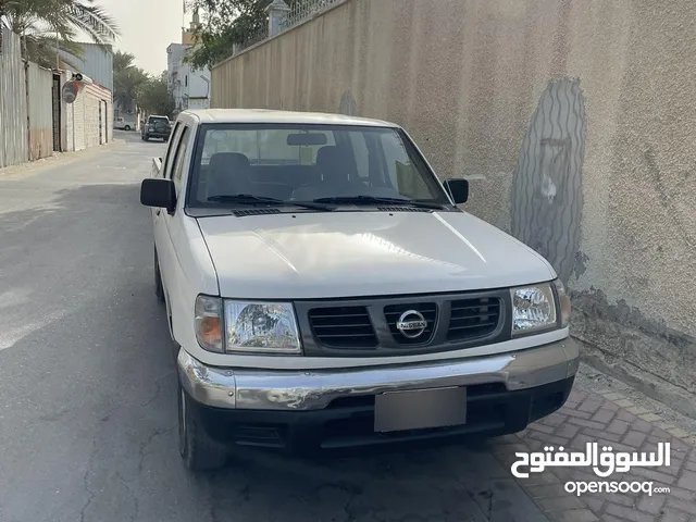 Nissan pickup