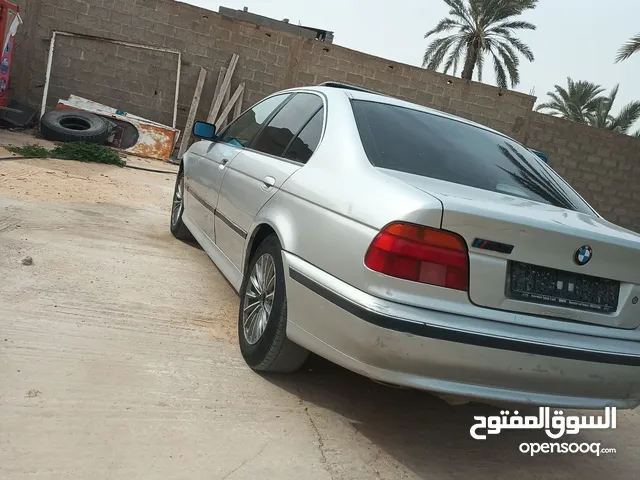 BMW 5 Series 525 in Al Khums