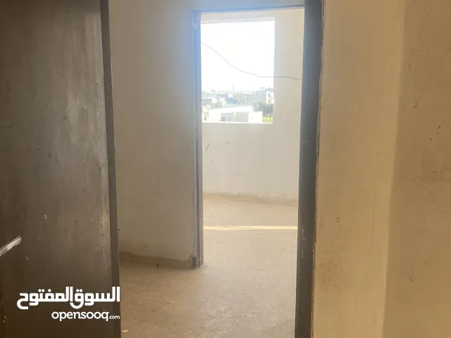 0 m2 3 Bedrooms Apartments for Rent in Madaba Other