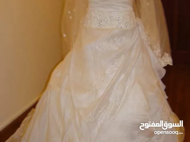 فستان زفاف من ابطاليا