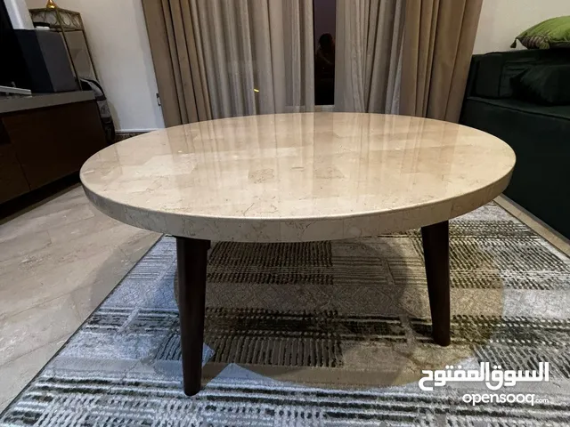 طاولة قهوة coffee table