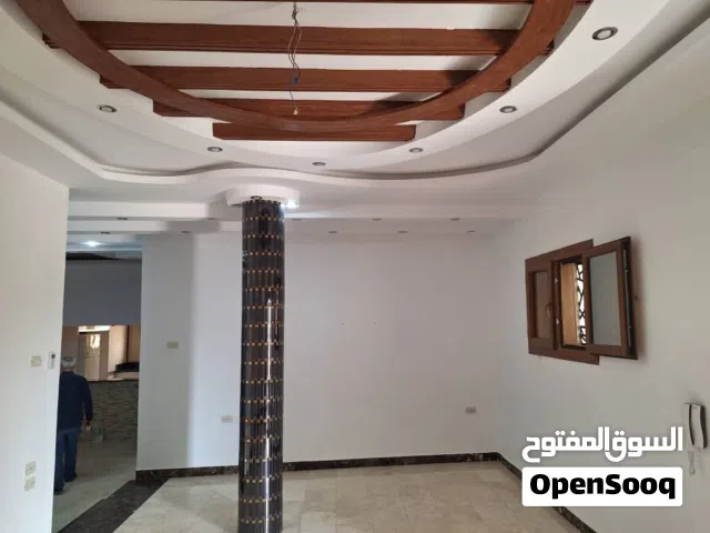 195 m2 3 Bedrooms Apartments for Rent in Tripoli Al-Serraj