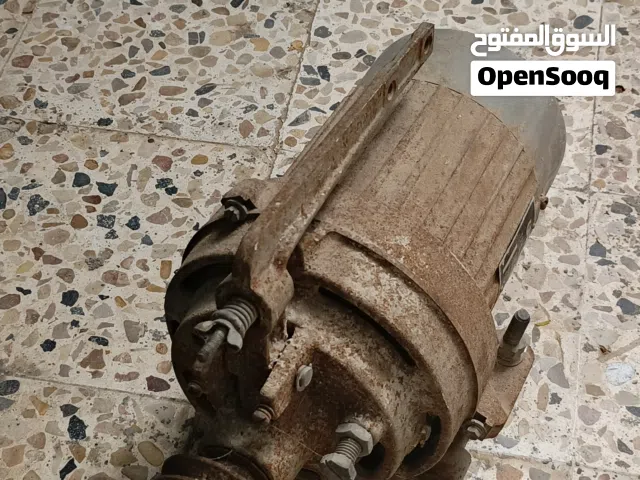 للبيع: محرك SINGER ياباني أصلي "دبابة" للعمل الشاق – شغال !