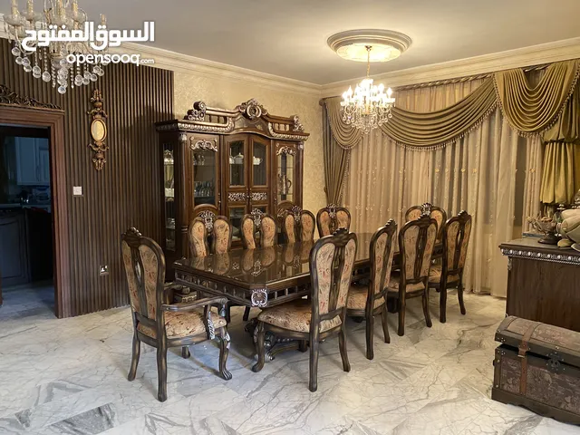 305 m2 4 Bedrooms Apartments for Sale in Amman Al Rabiah