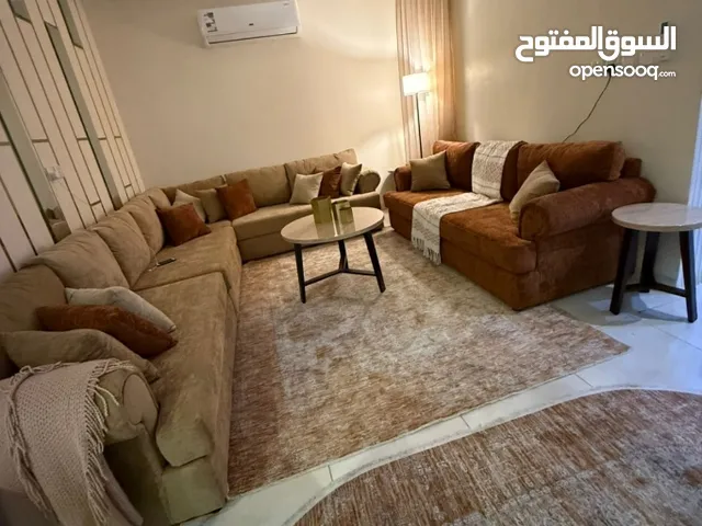 تفصيل كنبات الهبه تفصيل وجاهز يوجد تنجيد مجالس سفر طعام