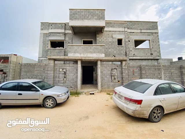 600 m2 More than 6 bedrooms Villa for Sale in Tripoli Khallet Alforjan
