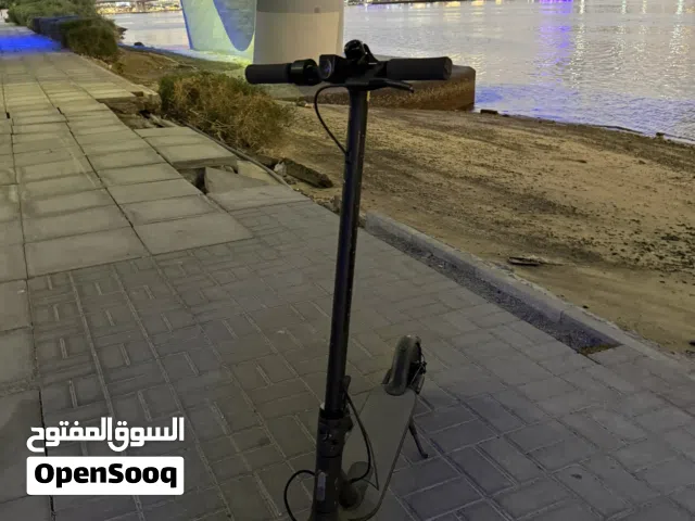 سكوتر شاومي mi بحالة ممتازة للكبار