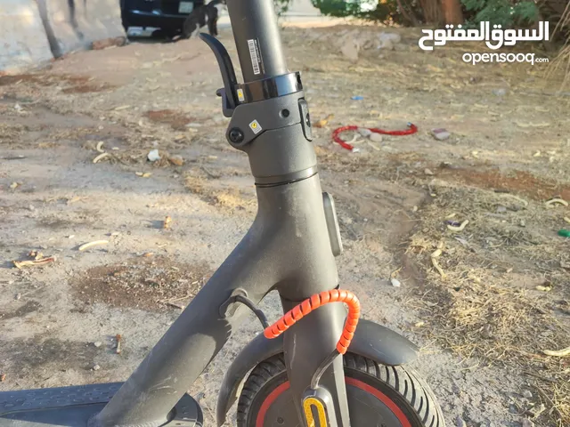 سكوتر شاومي برو Xiaomi scooter Pro
