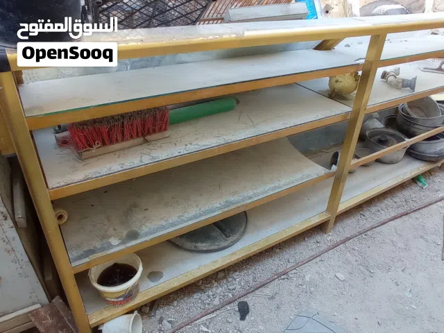 ميز المنيوم عدد2 طول الواحد مترين وسن حوضين