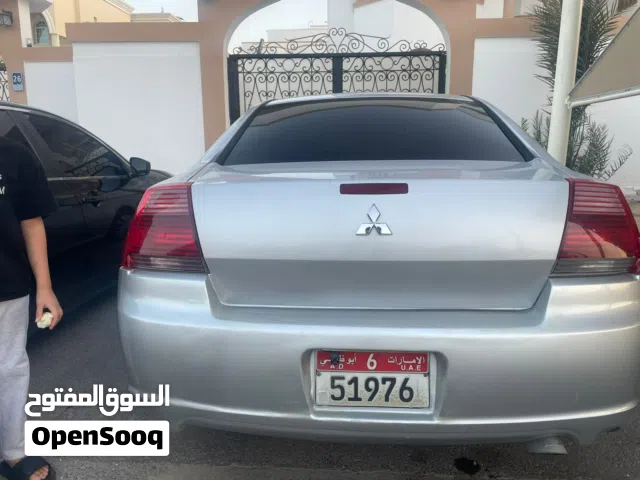 2008 ميتسوبيشي جالنت Standard