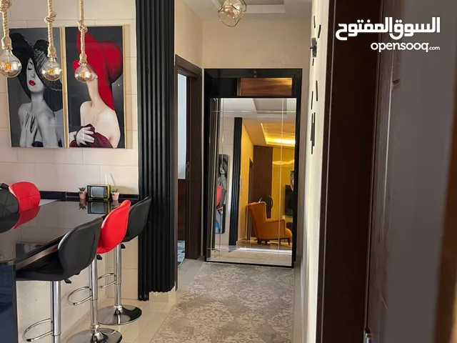 280 m2 5 Bedrooms Apartments for Sale in Amman Tla' Ali