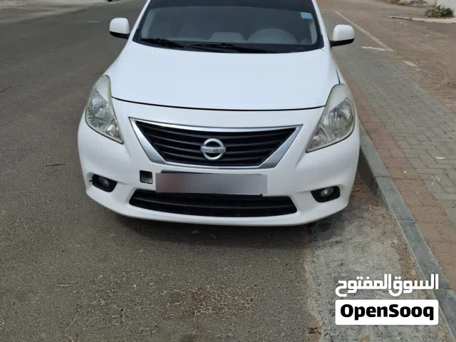 2014 Nissan Sunny Standard