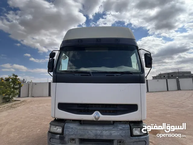 رينو ساحبه