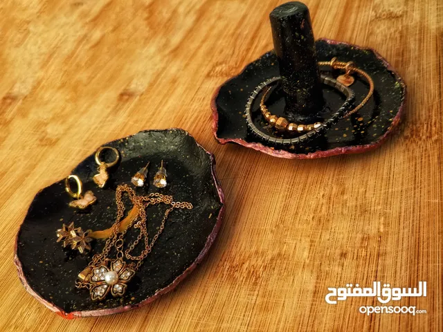 طقم أواني حُلي سيراميك يدوي فاخر – منظم خواتم وإكسسوارات – هدية مثالية