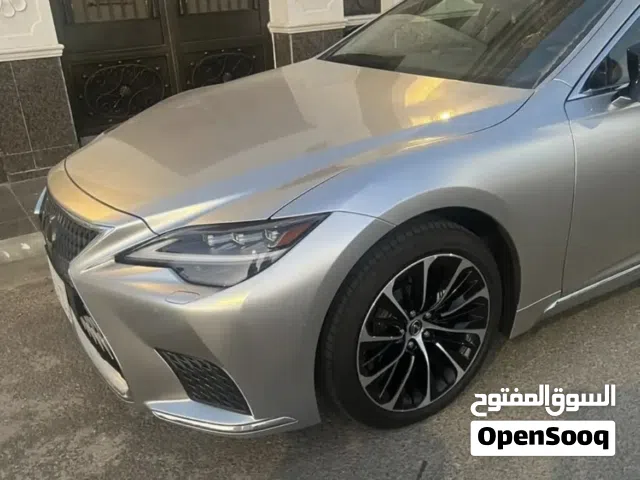 2023 لكزس LS LS 500