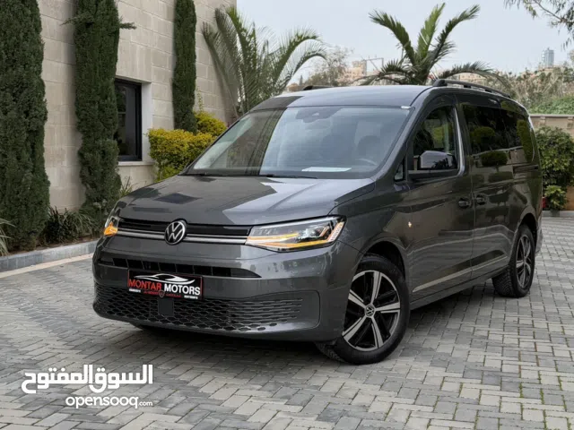 فولكس فاجن كادي طويل ترخيص 2023/ركاب 6+1 جير اوتوماتيك 122 حصان