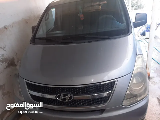 Used Hyundai H 100 in Amman
