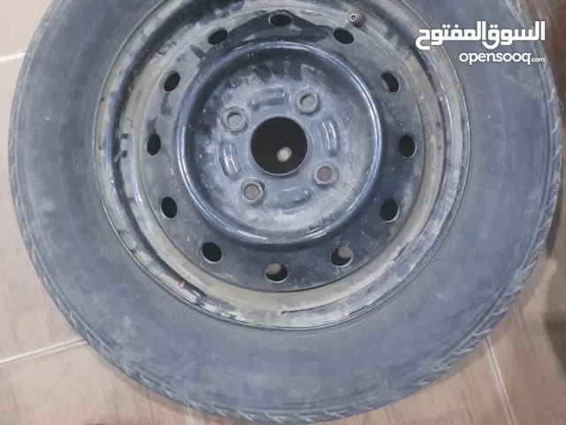 جنط مقاس 14 مع كوتش بحالة جيده