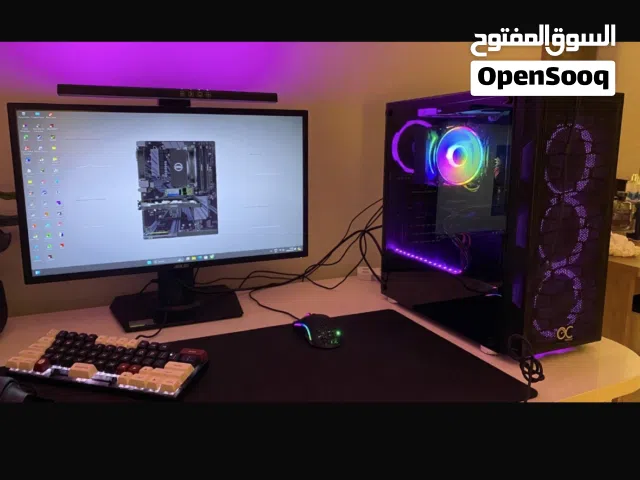 Pc gaming وشاشة