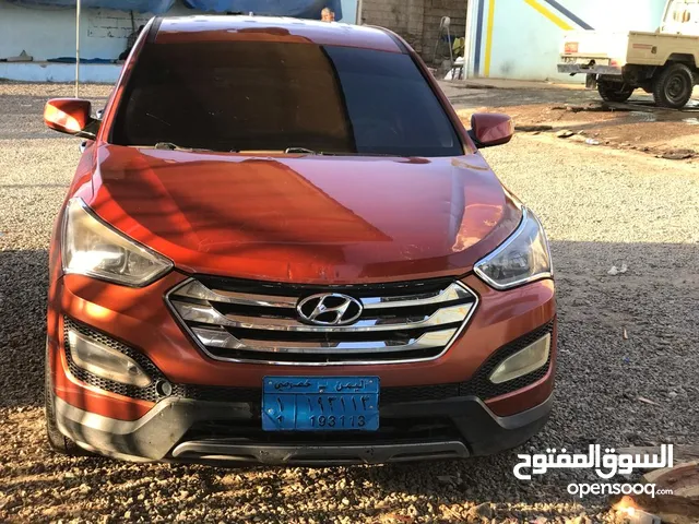 Hyundai Santa Fe 2014 in Sana'a