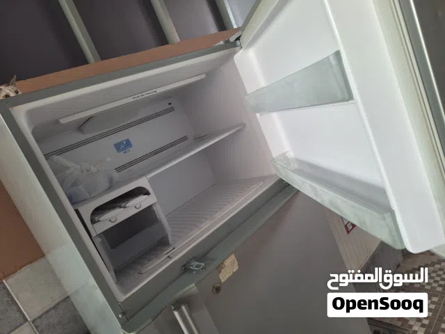 ثلاجه هياتشي للبيع