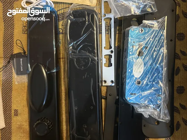 كالون باب يعمل بالبصمة والكارت والمفتاح وكلمة السر وبرانامج الموبايل _ جديد