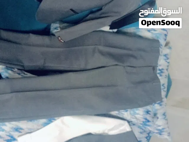 بدلة ولادي لون سكني وبدلة بناتي