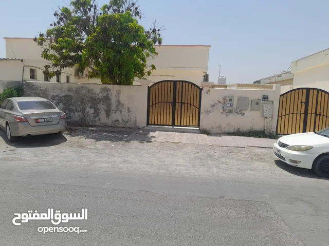 80 m2 More than 6 bedrooms Villa for Sale in Ras Al Khaimah Khuzam