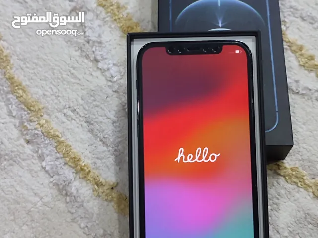 iphone 12pro مع الكرتون