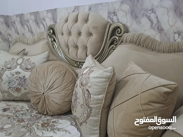 طقم كنب بيج خشب زان