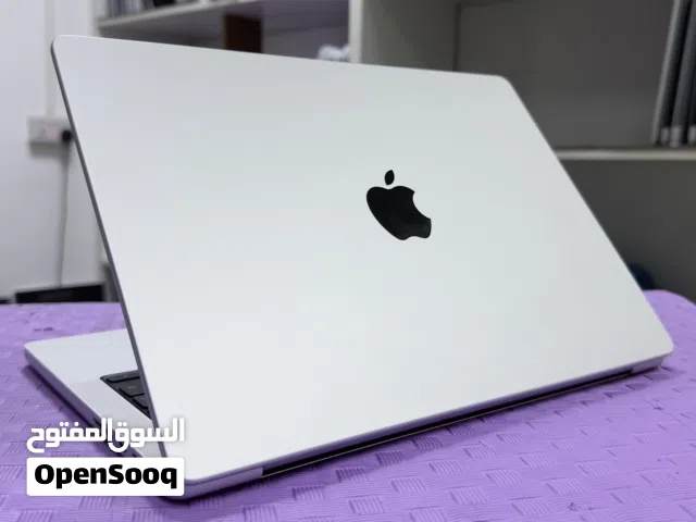 Macbook M1 pro 2021 Ram 16gb storage 1TB Ssd 14 inch display