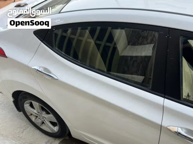 النترا 2014 سليمانيه بيها صبغ بنيد وهلال جاملغ الخلفي وتبديل باب موضح بالصور الحادث سنويه ل 2029