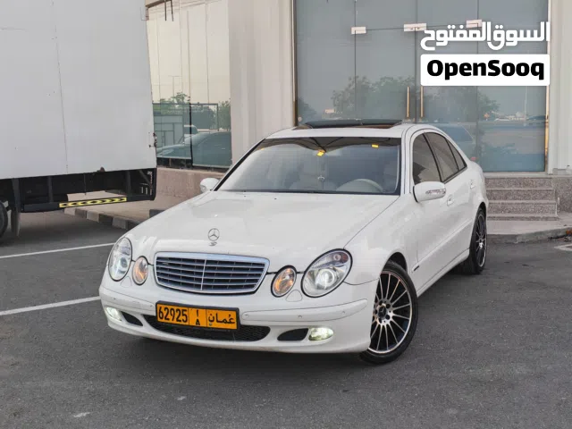 2004 مرسيدس بنز الفئة-E E 240