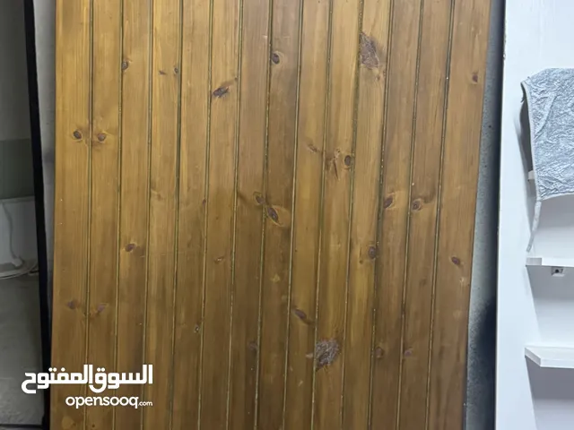 طاولات فنتج للبيع